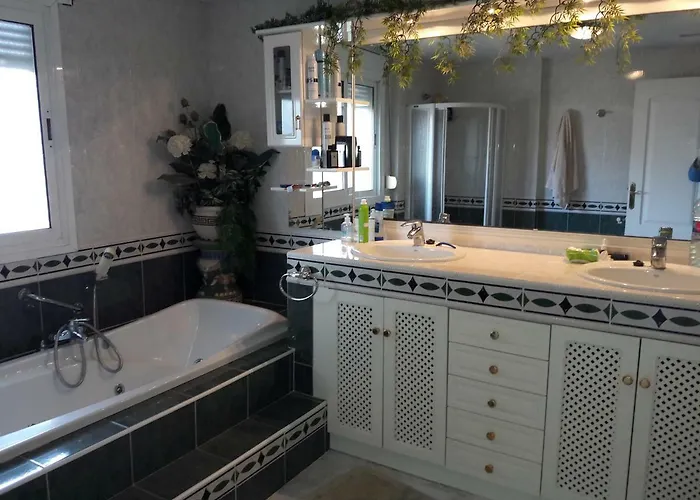 Matias Pool And Beach Villa